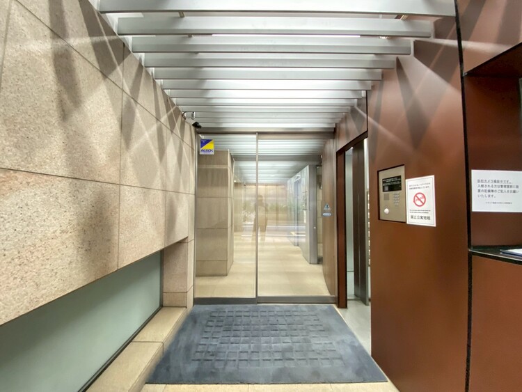 その他 館内は静寂な中が保たれており、管理が行き届いている印象を受けました。