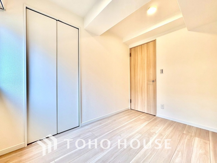 内装 【PRIVATE ROOM】◆属毛離裏◆子は父を手本とし、母に愛育されて成長する。家族の深い繋がり。いつまでも大切にしたい。