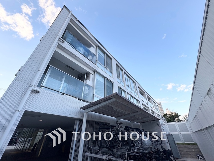 外観 【APPEARANCE】◆住む喜び、楽しさ、感動◆を君と共有したい。いつまでもずっと家族を見渡せるこの広い空間で。