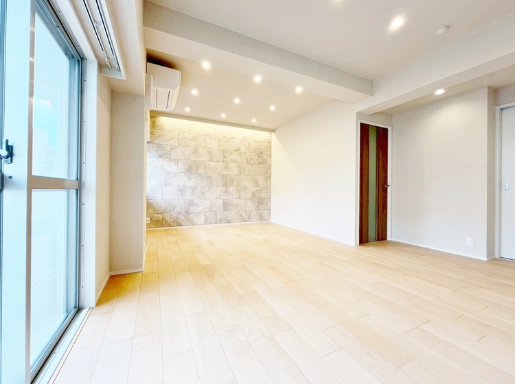 居間 飾り過ぎないシンプルな内装と偏り過ぎないデザインで統一しました。