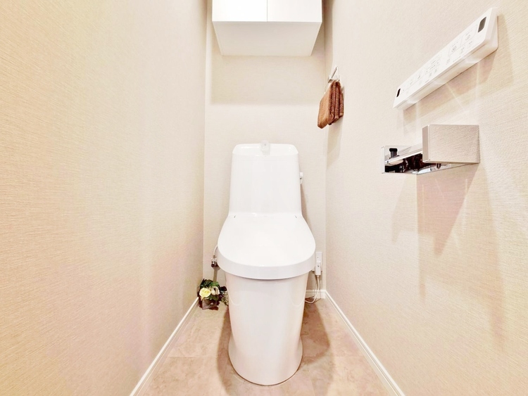 トイレ 暮らしの中のさりげないひとときの快適さにも、こだわりを、持って設備を配しております。