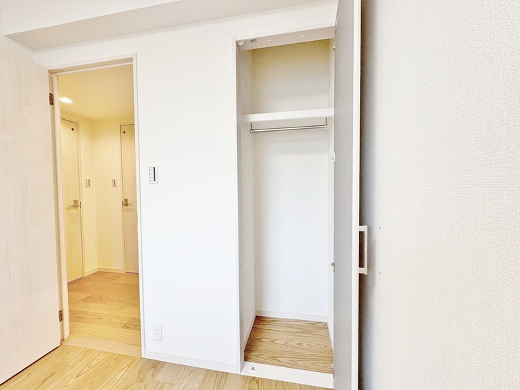 収納 居室にはクローゼットがあり、荷物もスッキリ収納して快適にお過ごしいただけます。