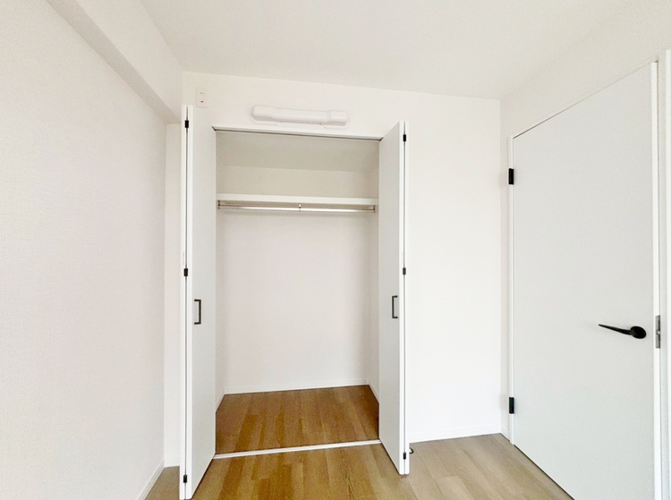 収納 居室にはクローゼットがあり、荷物もスッキリ収納して快適にお過ごしいただけます。