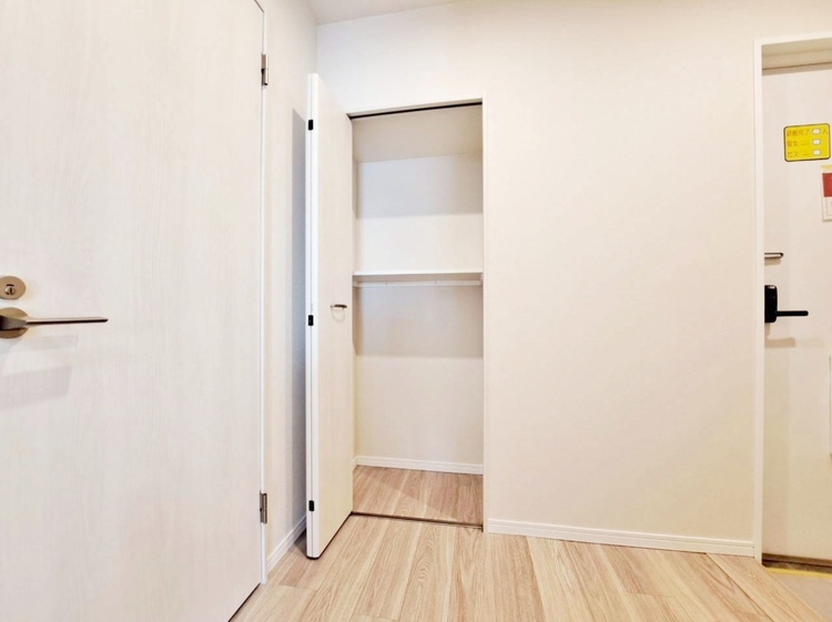 収納 居室にはクローゼットがあり、荷物もスッキリ収納して快適にお過ごしいただけます。