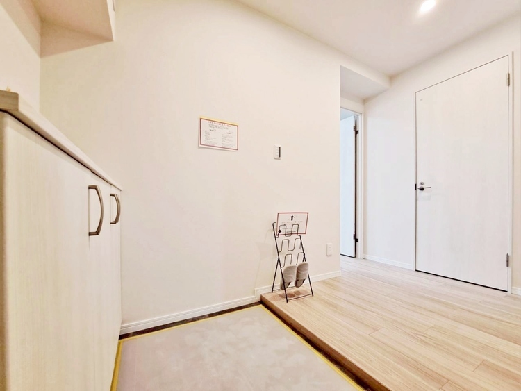 玄関 シューズボックスを完備した玄関です。