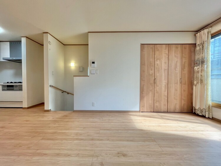 居間 過ごす時間が、たくさんの思い出として紡がれていく場所。