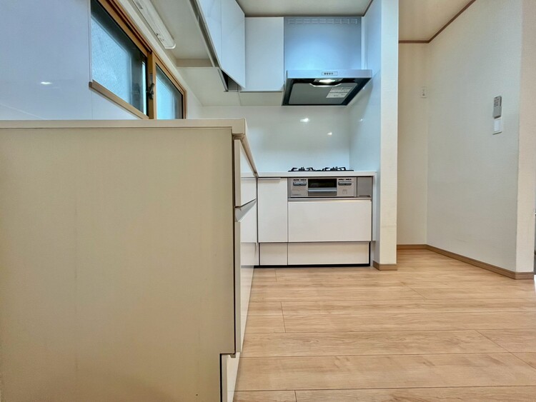 キッチン 洗練されたスタイリッシュなデザイン性と使いやすさを備えた仕様。