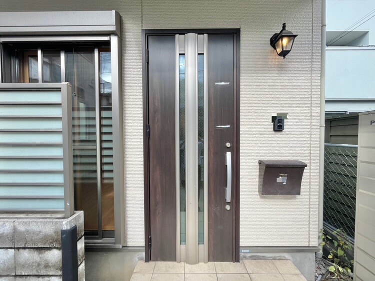 玄関 玄関を開ければ、そこは安らぎのご自宅。