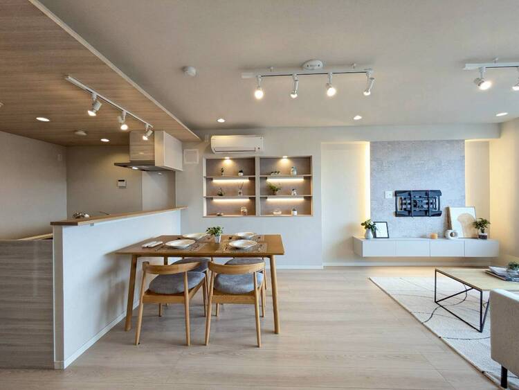 居間 過ごす時間が、たくさんの思い出として紡がれていく場所。