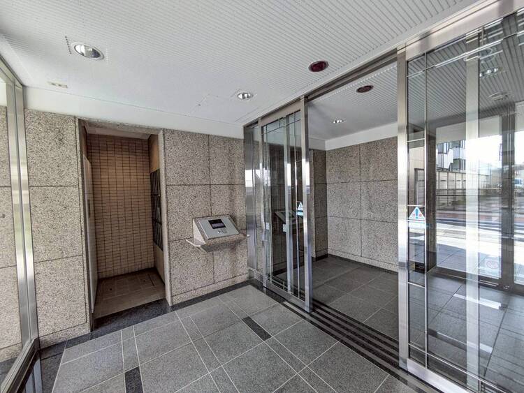 エントランス エントランスは、毎日の行き帰りで使う大事な空間です。