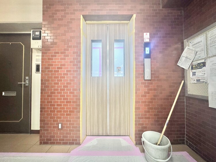 その他 エレベーターの管理も、きちんと行き届いてます。