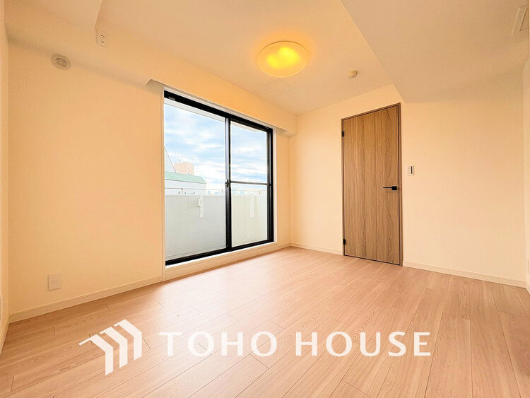 内装 1日の疲れを癒し、心地よく寛げるようゆったりとした広さをしています