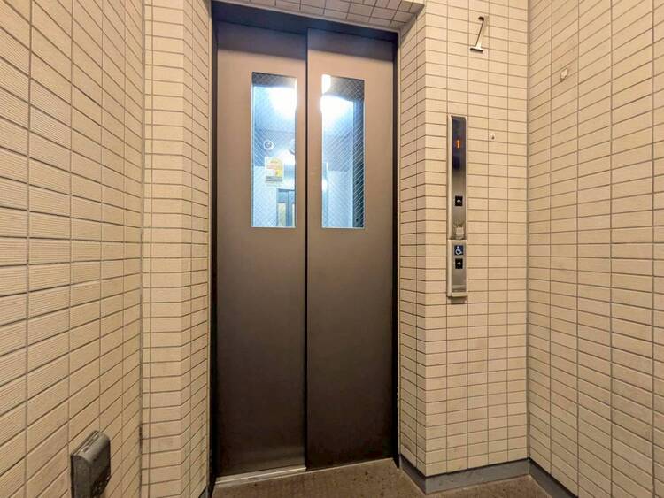 その他 エレベーター完備のため荷物が多くなっても安心。