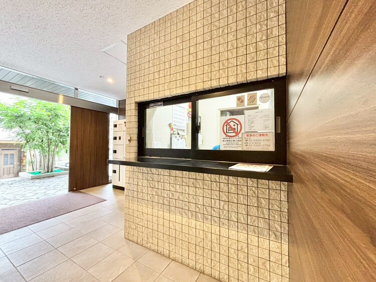 その他 館内は静寂な中が保たれており、管理が行き届いている印象を受けました。