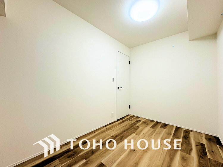 内装 1日の疲れを癒し、心地よく寛げるようゆったりとした広さをしています