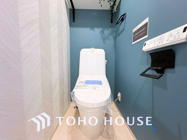 トイレ トイレには快適な温水洗浄便座付
