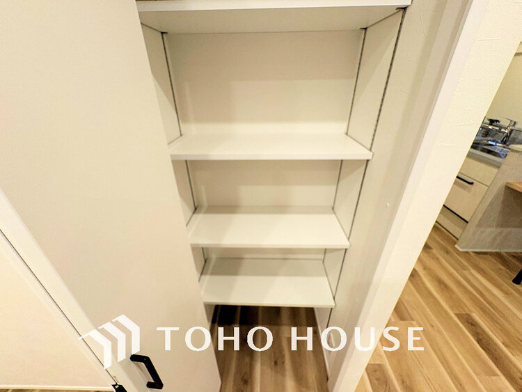 収納 リビング　収納