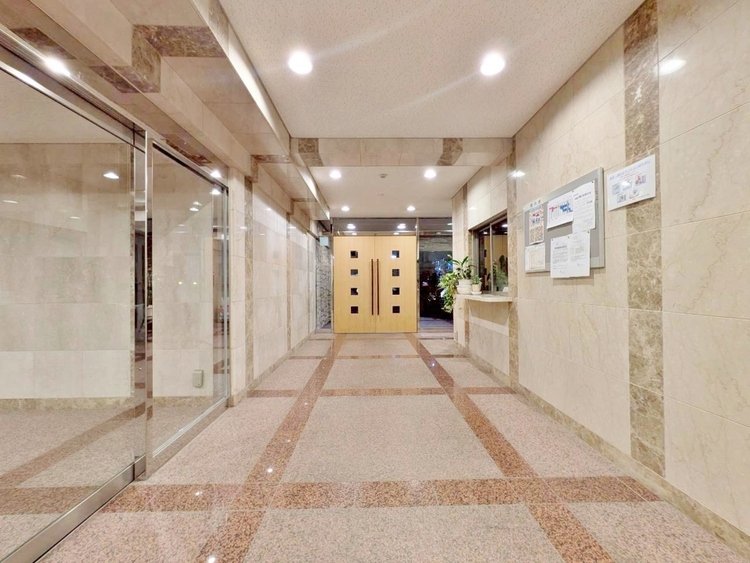 エントランス エントランスは、毎日の行き帰りで使う大事な空間です。