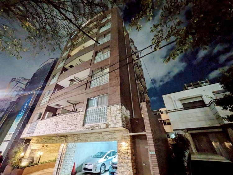 外観 現地に足をお運びいただいた際には、周辺散策などをお勧めいたします。