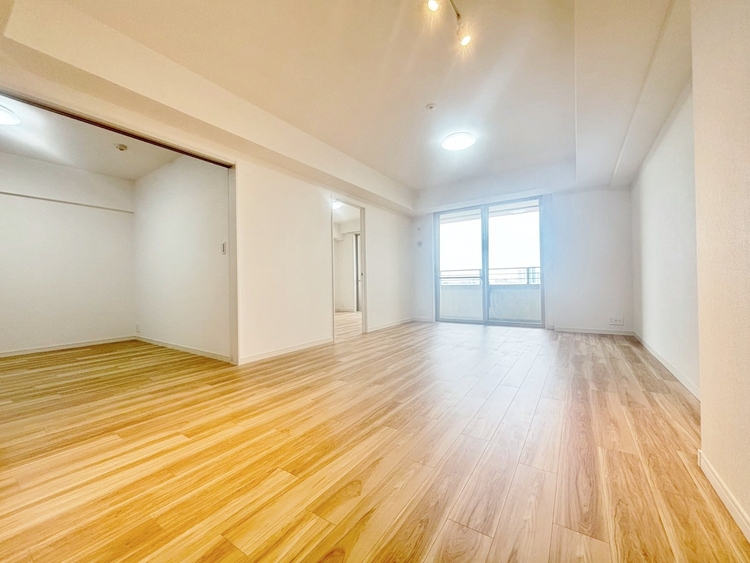 居間 豊かな居住性と、安心感を満たすクオリティが見事に調和した住空間。