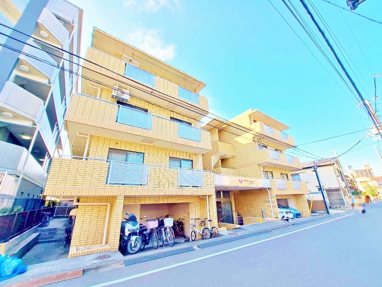 外観 資料には掲載していない情報が、現地にはたくさんあります。是非一度、現地をご確認ください。