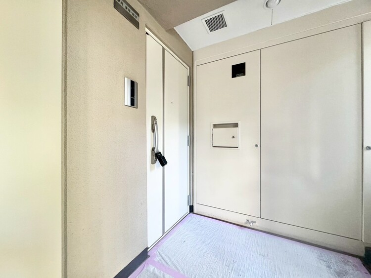 玄関 玄関を開ければ、そこは安らぎのご自宅。