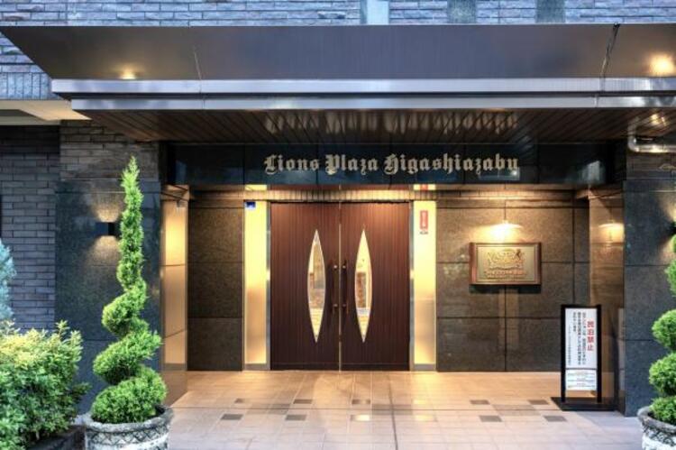 エントランス エントランスは、まさに顔となる場所。シンプルながらも格調高い雰囲気を漂わせて上質な空間。