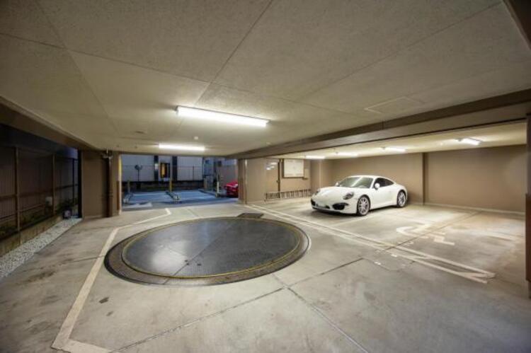 駐車場 敷地内に駐車スペースあり。日々の移動もスムーズです。