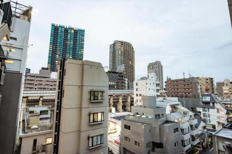 その他 開放感のある眺望。季節による景色の変化を日常の生活と共に感じてください。