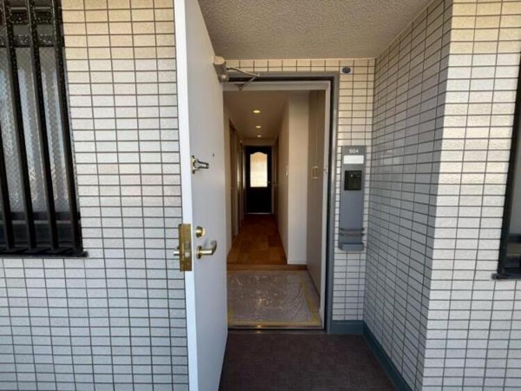 その他 雑多な玄関ではなくスッキリ空間としてお家の顔になるよう設計いたしました。