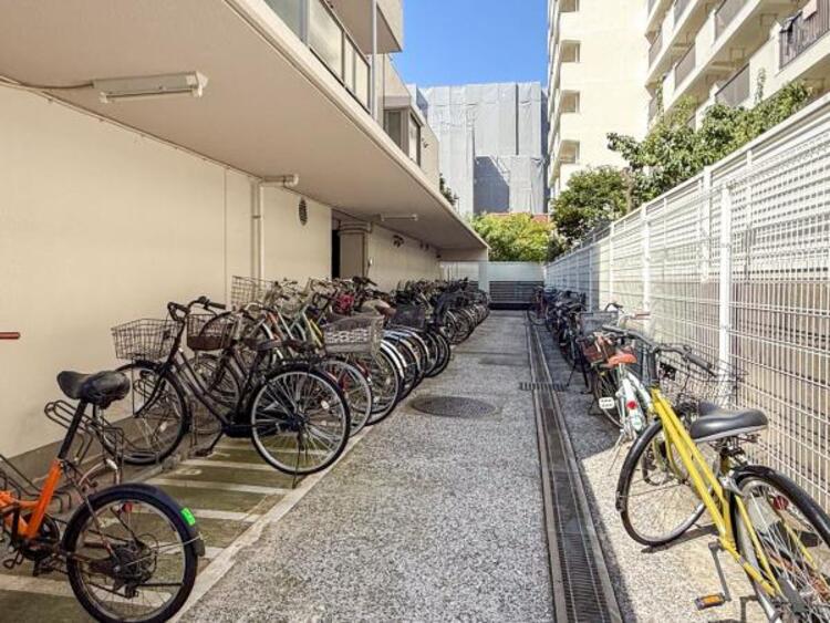 その他 敷地内に設けられた駐輪スペース。