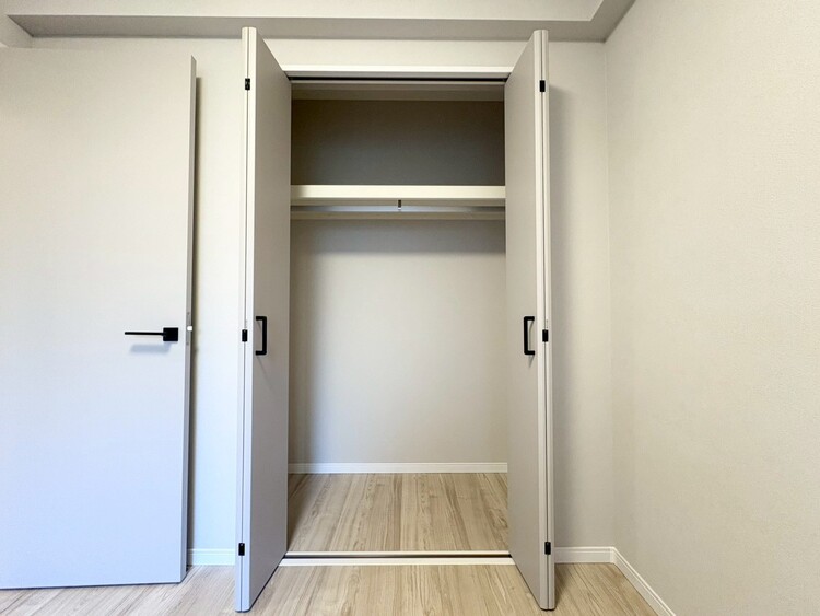 その他 家電やスーツケース、ストック品など何でも片付く嬉しい空間です。