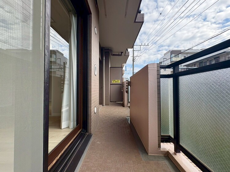 その他 朝の澄んだ空気や、夕方に吹く清々しい風を感じられるバルコニー。