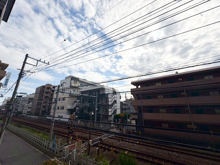 その他 眺望や窓からの景色が良いと、家で過ごす時間も快適です。