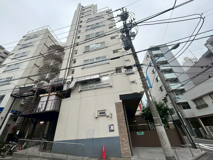 その他 飽きのこないシンプルモダンな外観です。