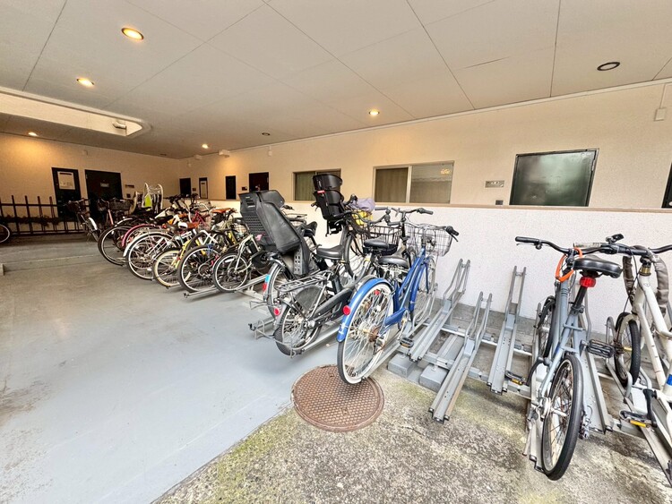 その他 駐輪場も綺麗に整頓されています。※空き状況は都度ご確認下さい。