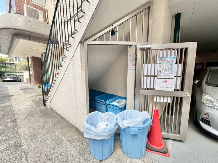 その他 ゴミ置場。綺麗に管理されております。