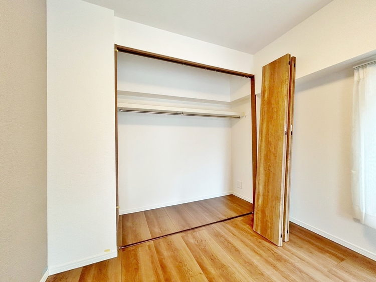 その他 家電やスーツケース、ストック品など何でも片付く嬉しい空間です。