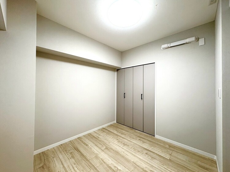 その他 清かで艶やかな時間をもたらしてくれる室内です。