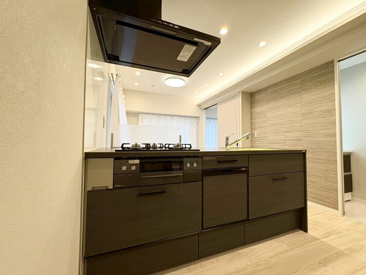 その他 開放感のあるキッチンスペース。調理をしながら、会話も弾みそうですね。