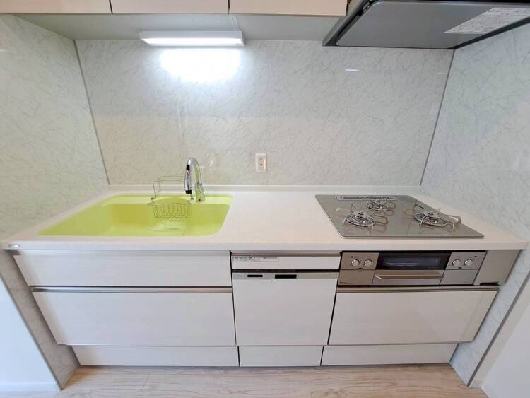 その他 使いやすくスタイリッシュなキッチン空間になっております。