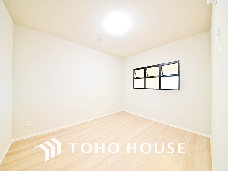 内装 1日の疲れを癒し、心地よく寛げるようゆったりとした広さをしています