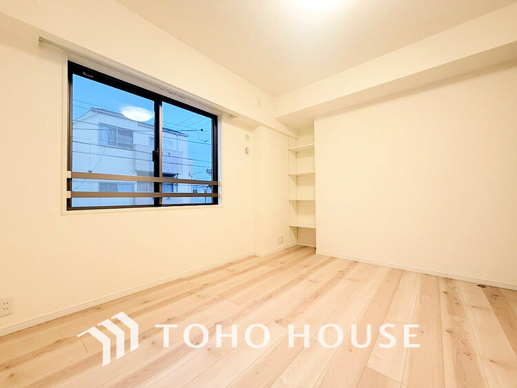 内装 1日の疲れを癒し、心地よく寛げるようゆったりとした広さをしています