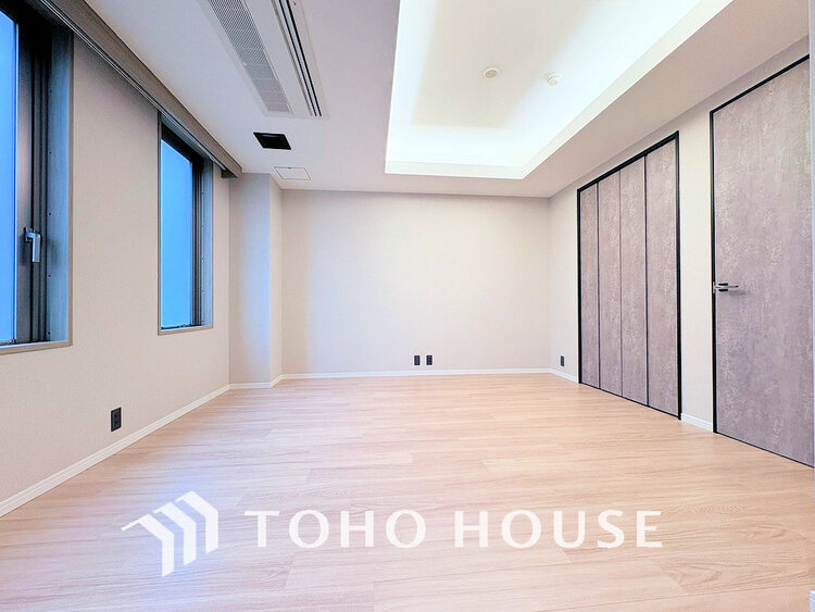 内装 1日の疲れを癒し、心地よく寛げるようゆったりとした広さをしています