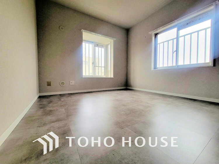 内装 1日の疲れを癒し、心地よく寛げるようゆったりとした広さをしています