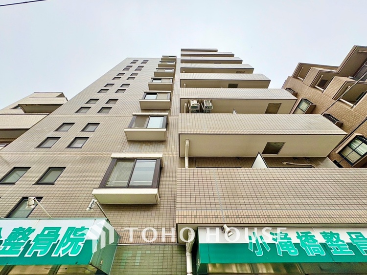 外観 【そよぐ風、緑の香り】澄み切った空気。移ろう季節の中、ゆっくりと流れる時間を、大切な人と愛でる至福。幸せを噛みしめる穏やかな生活。