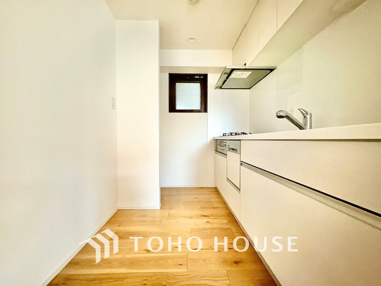 キッチン インテリアだけでなく、毎日のお料理を楽しく、軽やかにする多彩な設備・仕様。