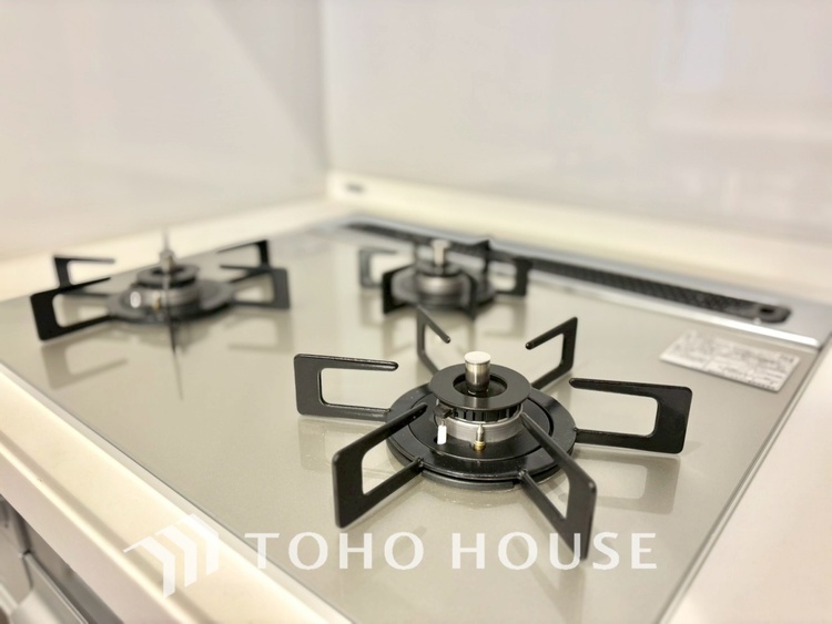 キッチン 【KITCHEN】◆家族のおはよう◆の声を笑顔で迎えてあげられるシステムキッチン。朝ごはんが楽しみでちょっと早起きしたくなるんです。