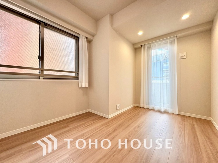 内装 【PRIVATE ROOM】◆快適◆な暮らしに不可欠な収納スペース。快適さとともに思い出も詰まっていく。