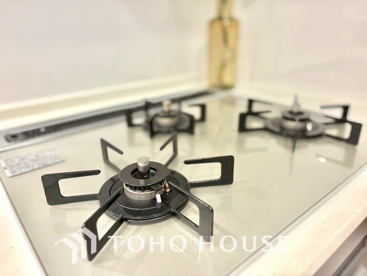 キッチン 【KITCHEN】◆家族のおはよう◆の声を笑顔で迎えてあげられるシステムキッチン。朝ごはんが楽しみでちょっと早起きしたくなるんです。